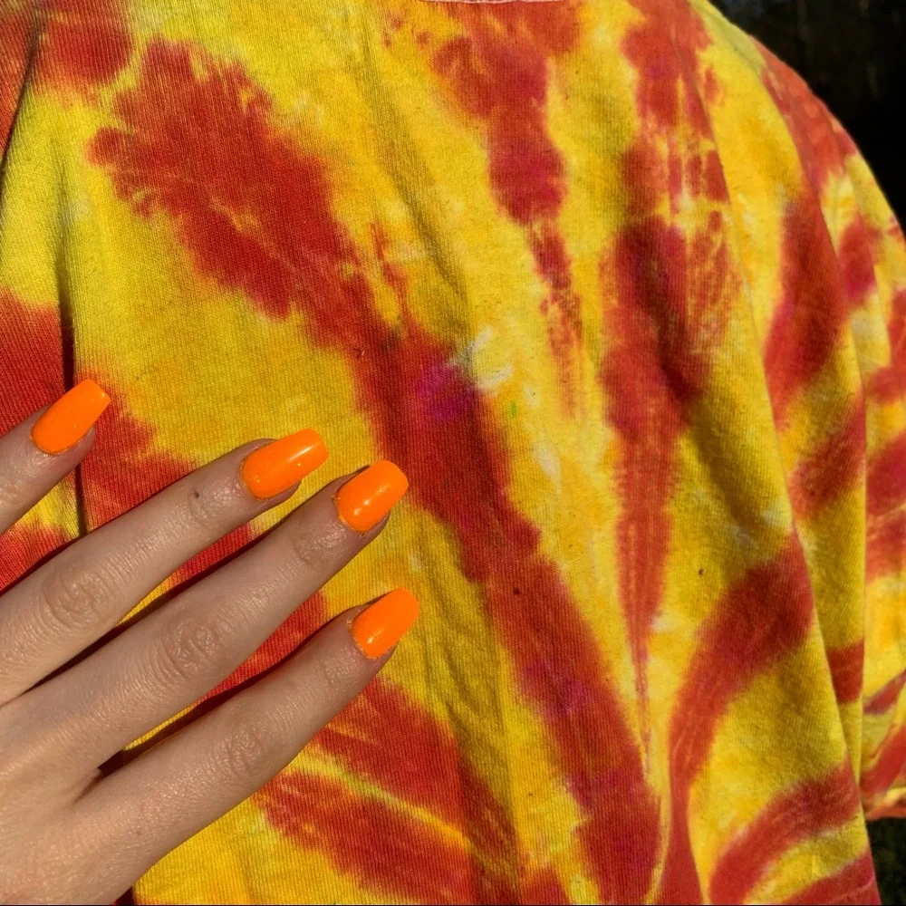 Unisex Lg Bright Yellow & Red/Orange Tie Dye Short Sleeve Tee Shirt